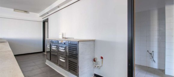 370m² Building in Cagliari, Italy No. 257981 24