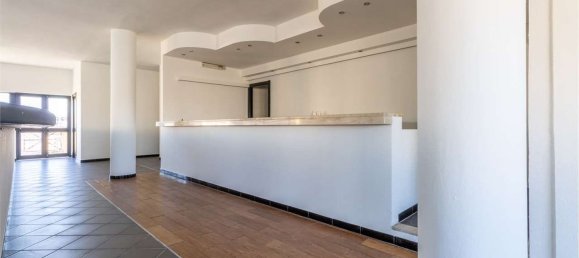 370m² Building in Cagliari, Italy No. 257981 22