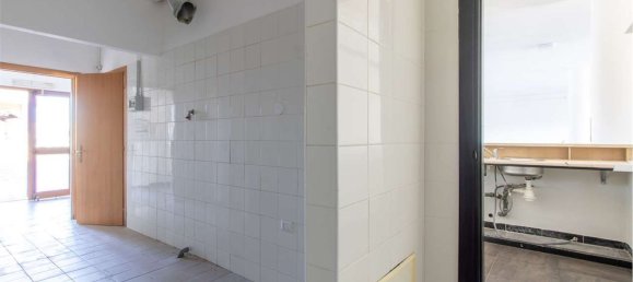 370m² Building in Cagliari, Italy No. 257981 26