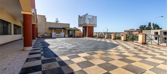 370m² Building in Cagliari, Italy No. 257981 7