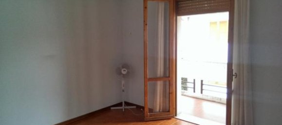 2 chambres Appartement à Campi Bisenzio, Italy No. 252573 6