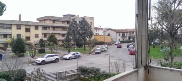 2 chambres Appartement à Campi Bisenzio, Italy No. 252573 7