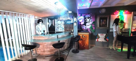 5 Schlafzimmer Haus in Estepona, Spain, Nr. 151899 3