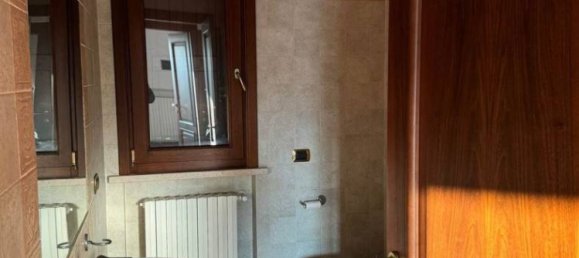 2 bedrooms Apartment in Curtatone, Italy No. 229929 9