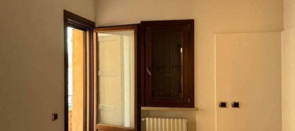 2 bedrooms Apartment in Curtatone, Italy No. 229929 6