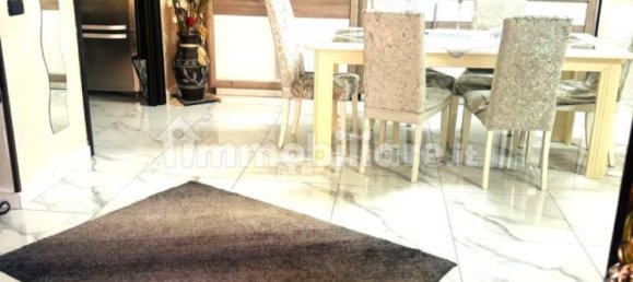 3 Schlafzimmer Villa in Ardea, Italy, Nr. 296297 5