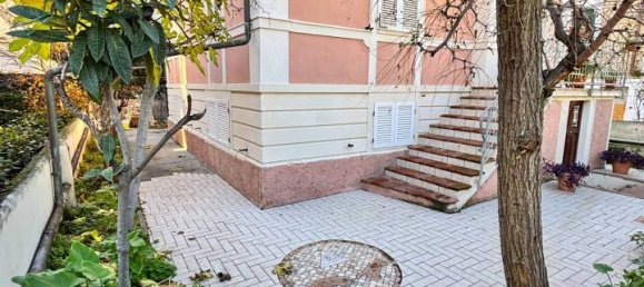 12-salle Villa à Porto San Giorgio, Italy No. 4715 6