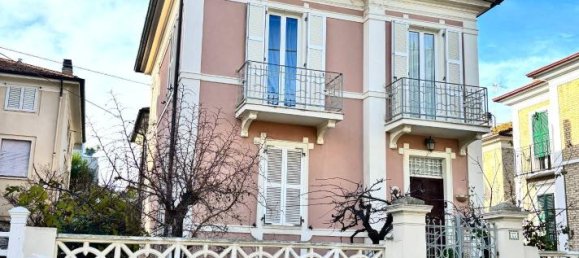 12-salle Villa à Porto San Giorgio, Italy No. 4715 2