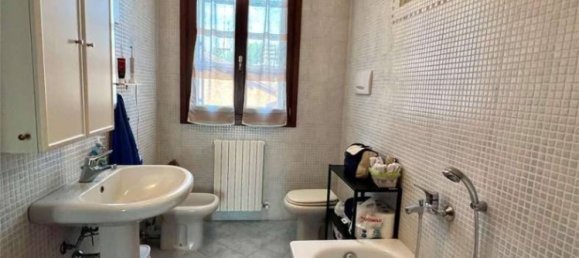 2 Schlafzimmer Wohnung in Carpi, Italy, Nr. 341197 35