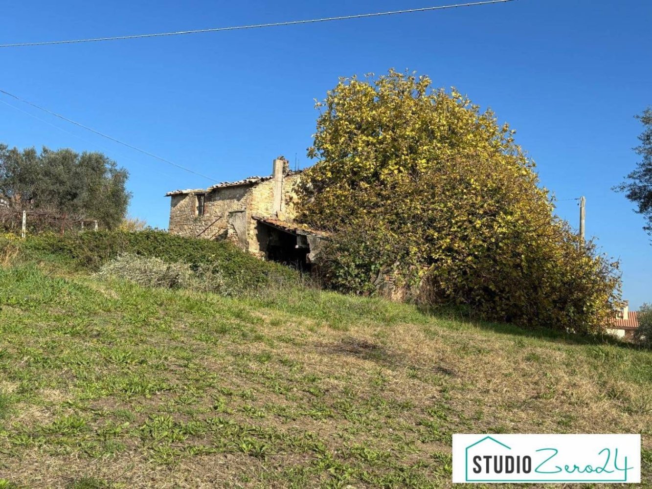 4 rooms House in Amelia, Italy No. 140042