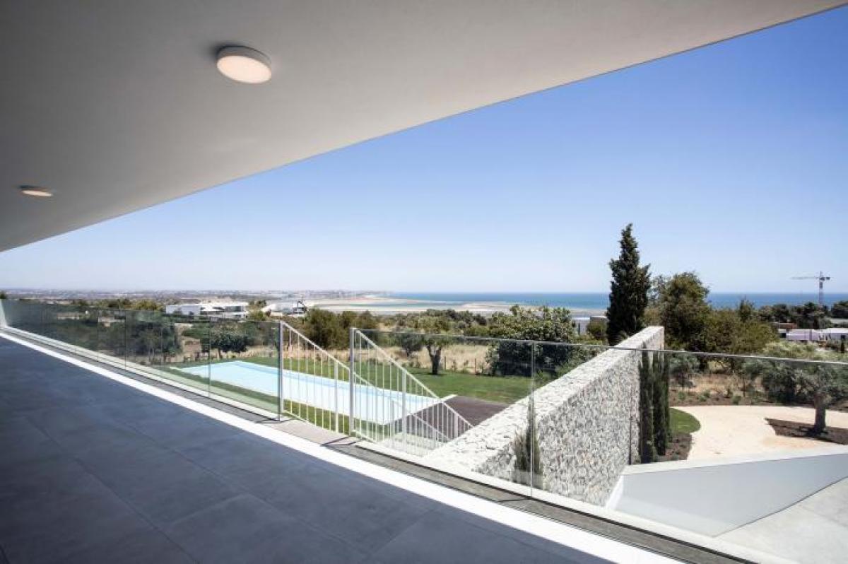 4 bedrooms Villa in Lagos, Portugal No. 4808