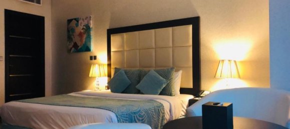 6503m² Building in Dubai, UAE No. 8944 8