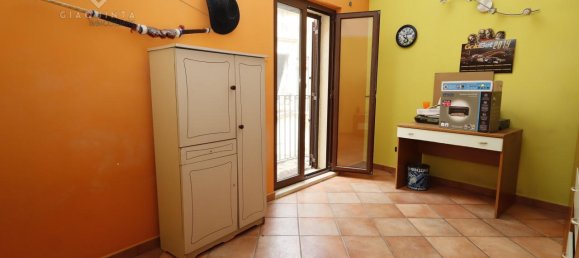 4 rooms House in Palagonia, Italy No. 232377 27