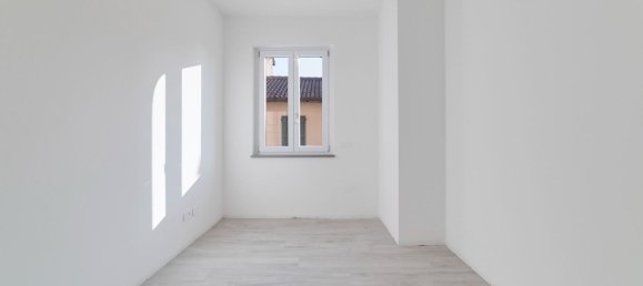 3 rooms Apartment in Gallarate, Italy No. 207543 38