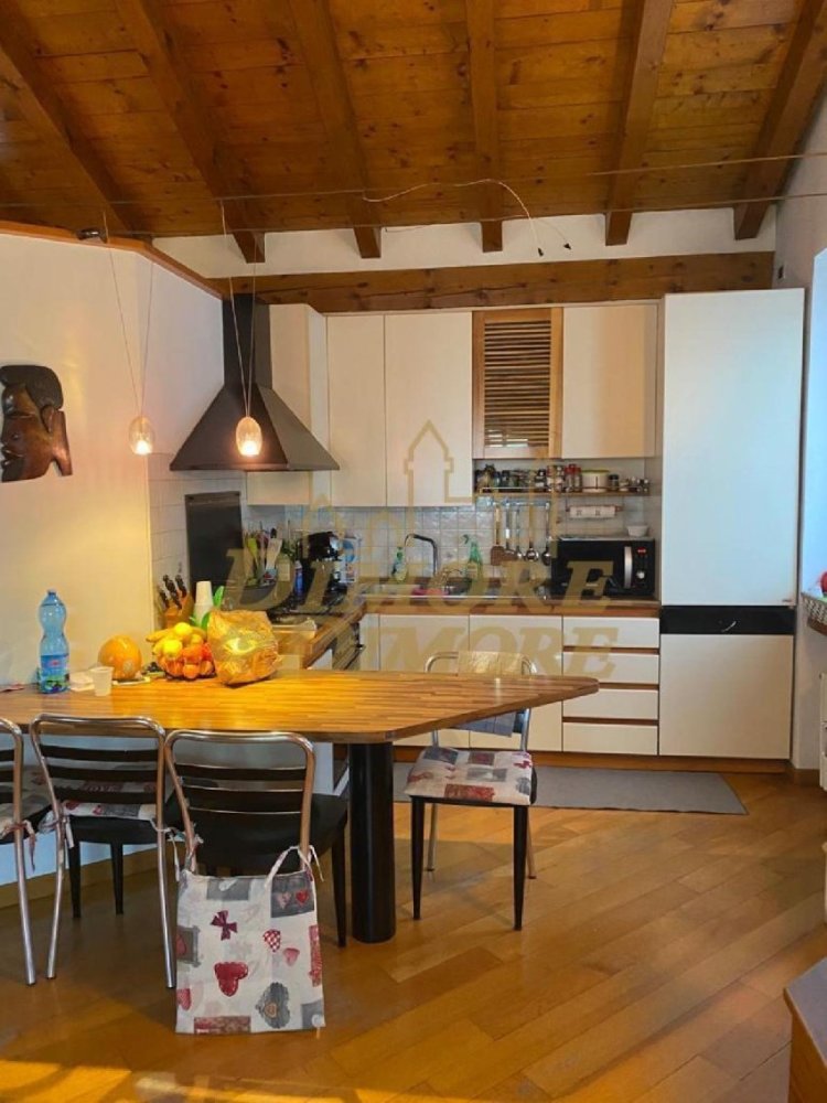 Apartamento T2 em Gravellona Toce, Italy N.º 332825