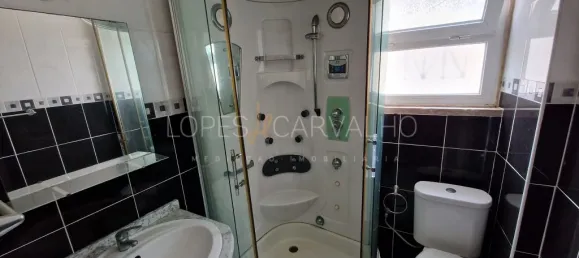 2 bedrooms Apartment in Amadora, Portugal No. 84043 14