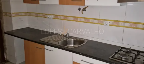 2 bedrooms Apartment in Amadora, Portugal No. 84043 17