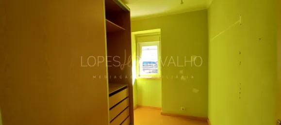 2 bedrooms Apartment in Amadora, Portugal No. 84043 6