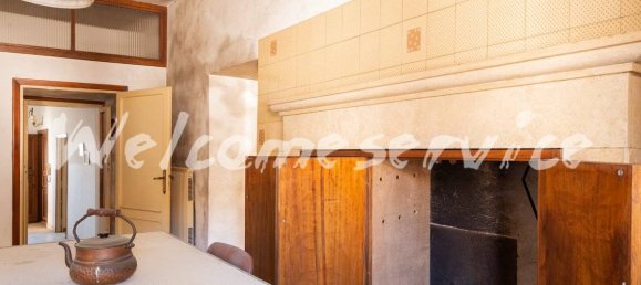 5 rooms Apartment in Todi, Italy No. 134023 9