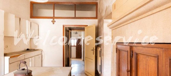 5 rooms Apartment in Todi, Italy No. 134023 8