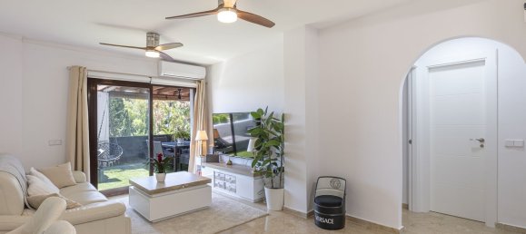 2 chambres Appartement à Marbella, Spain No. 190271 8