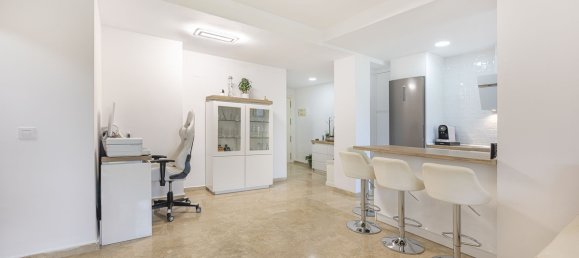 2 chambres Appartement à Marbella, Spain No. 190271 3