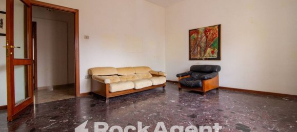 Квартира с 3 спальнями в Сассари, Италия № 290279 7