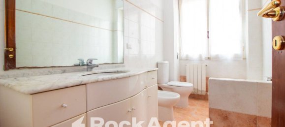 Квартира с 3 спальнями в Сассари, Италия № 290279 21