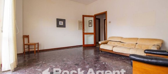 Квартира с 3 спальнями в Сассари, Италия № 290279 6