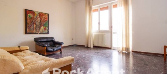 Квартира с 3 спальнями в Сассари, Италия № 290279 3