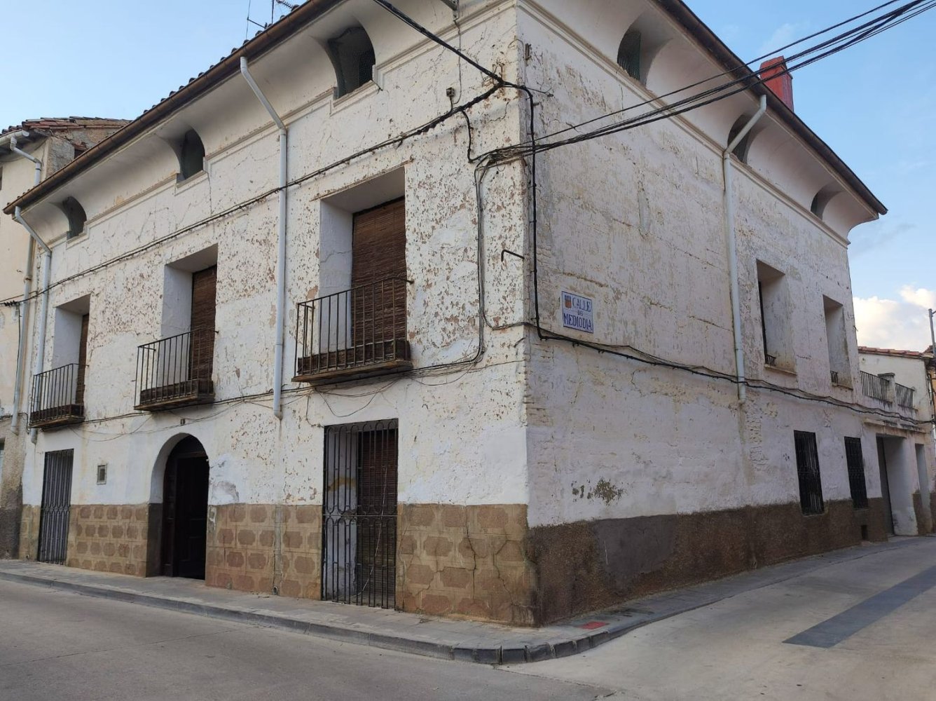 Дом с 6 спальнями в Кариньена, Испания № 154885