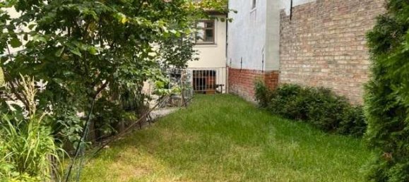 Дом с 11 комнатами в Мекленбургское Поозёрье, Германия № 152616 5