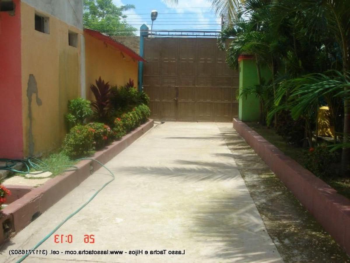 8 bedrooms House in Bolivar, Colombia No. 6865