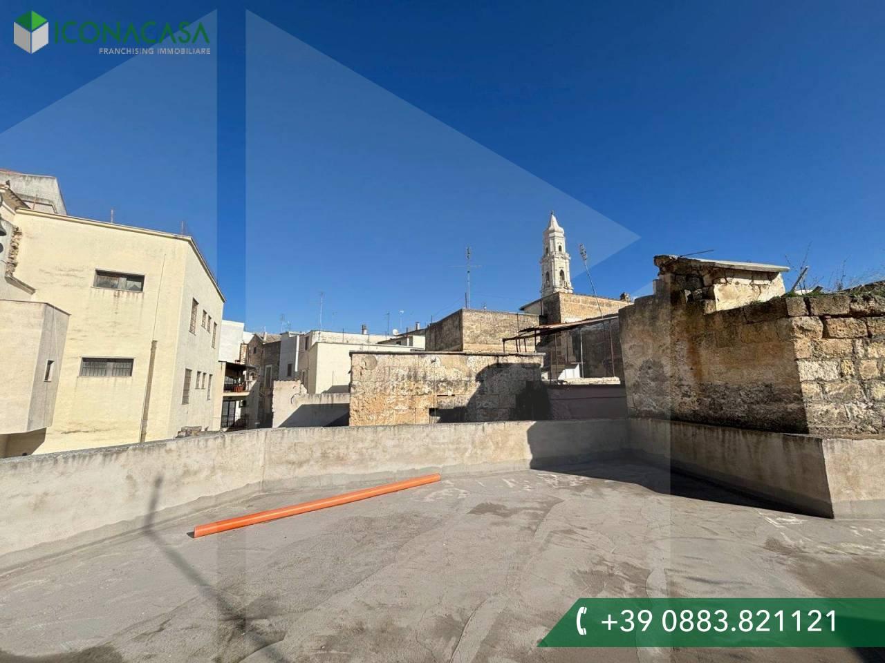 4 rooms Apartment in Andria, Italy No. 9400