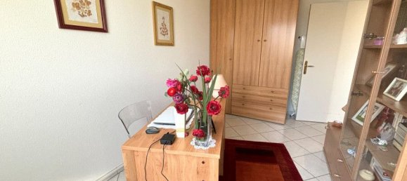 2 bedrooms Apartment in Saint-Louis, France No. 75340 7
