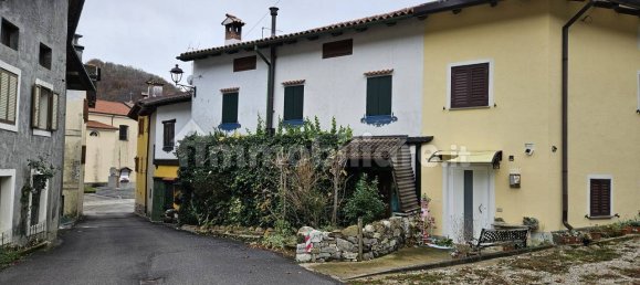 2 Schlafzimmer Haus in Udine, Italy, Nr. 274656 10
