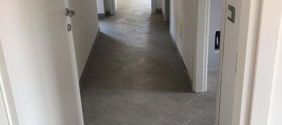 Apartamento de 3 divisões em Cardano al Campo, Italy N.º 287612 4