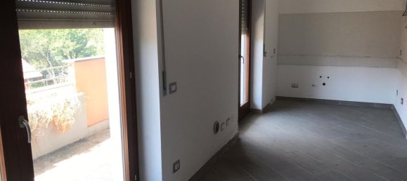 Apartamento de 3 divisões em Cardano al Campo, Italy N.º 287612 5