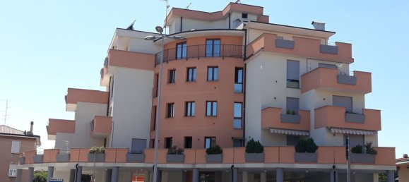 Apartamento de 3 divisões em Cardano al Campo, Italy N.º 287612 2