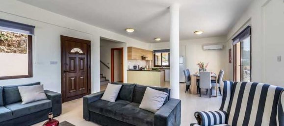 4 bedrooms Villa in Kissonerga, Cyprus No. 15463 7