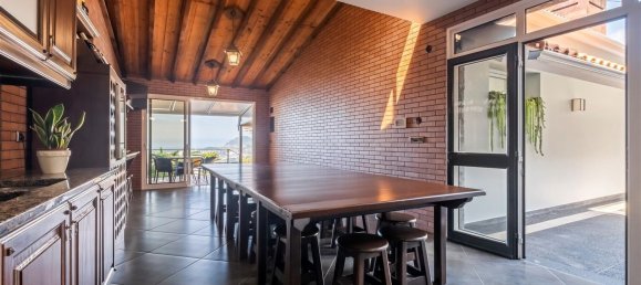 4 bedrooms House in Funchal, Portugal No. 133038 42