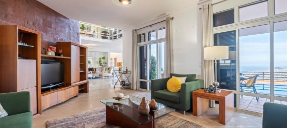 4 bedrooms House in Funchal, Portugal No. 133038 3