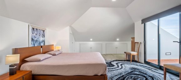 4 bedrooms House in Funchal, Portugal No. 133038 37