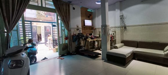 Adosado en District 7, Vietnam 84 m² No. 15806 2