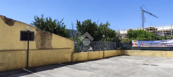 4 غرف نوم شقة في Santa Maria a Vico, Italy رقم 316601 13