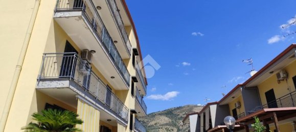 4 غرف نوم شقة في Santa Maria a Vico, Italy رقم 316601 12