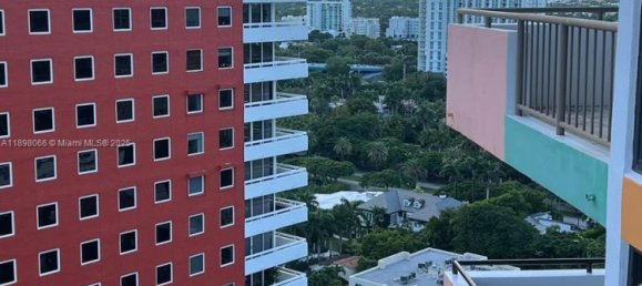 Propriedade comercial T3 em Miami, EUA N.º 614163 20