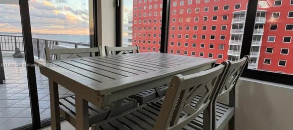 Propriedade comercial T3 em Miami, EUA N.º 614163 23