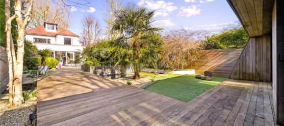 4 bedrooms House in London, United Kingdom No. 5260 3