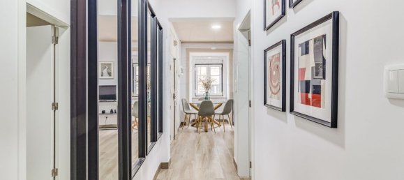 2 bedrooms Apartment in Lisbon, Portugal No. 10678 7